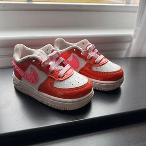 toddler nikes